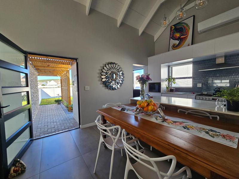 3 Bedroom Property for Sale in Britannia Bay Western Cape